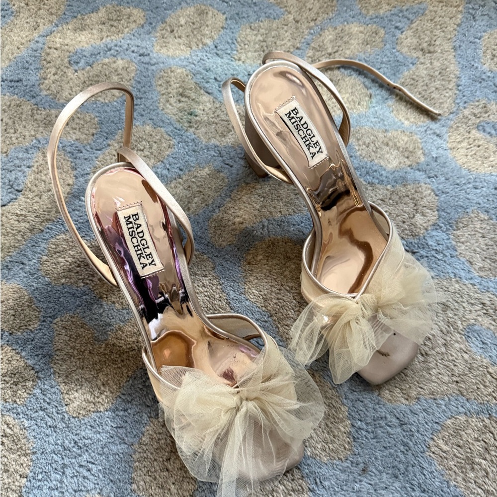 Badgley Mischka Ivory Satin Heels with Tulle Bow